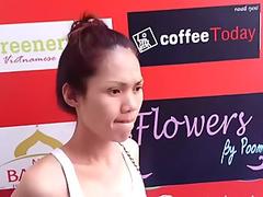 Clueless Thai Chick Picked up in StoreReport this video